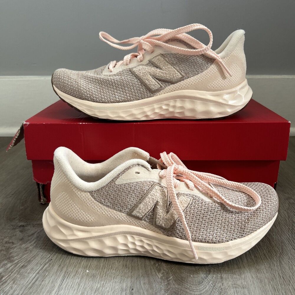 New Balance Fresh Foam Arishi V4 Womens 6.5 Shoes Lightweight Athletic Sneakers